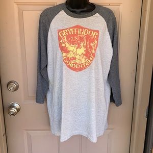 Harry Potter Mens 3/4 Sleeves T-Shirt - Distressed Gryffindor Quidditch Image